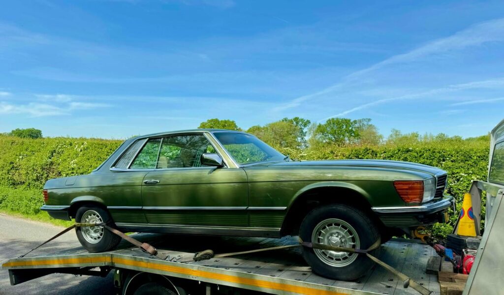 Classic Mercedes on flatbed – London Auto Towing car recovery and towing service